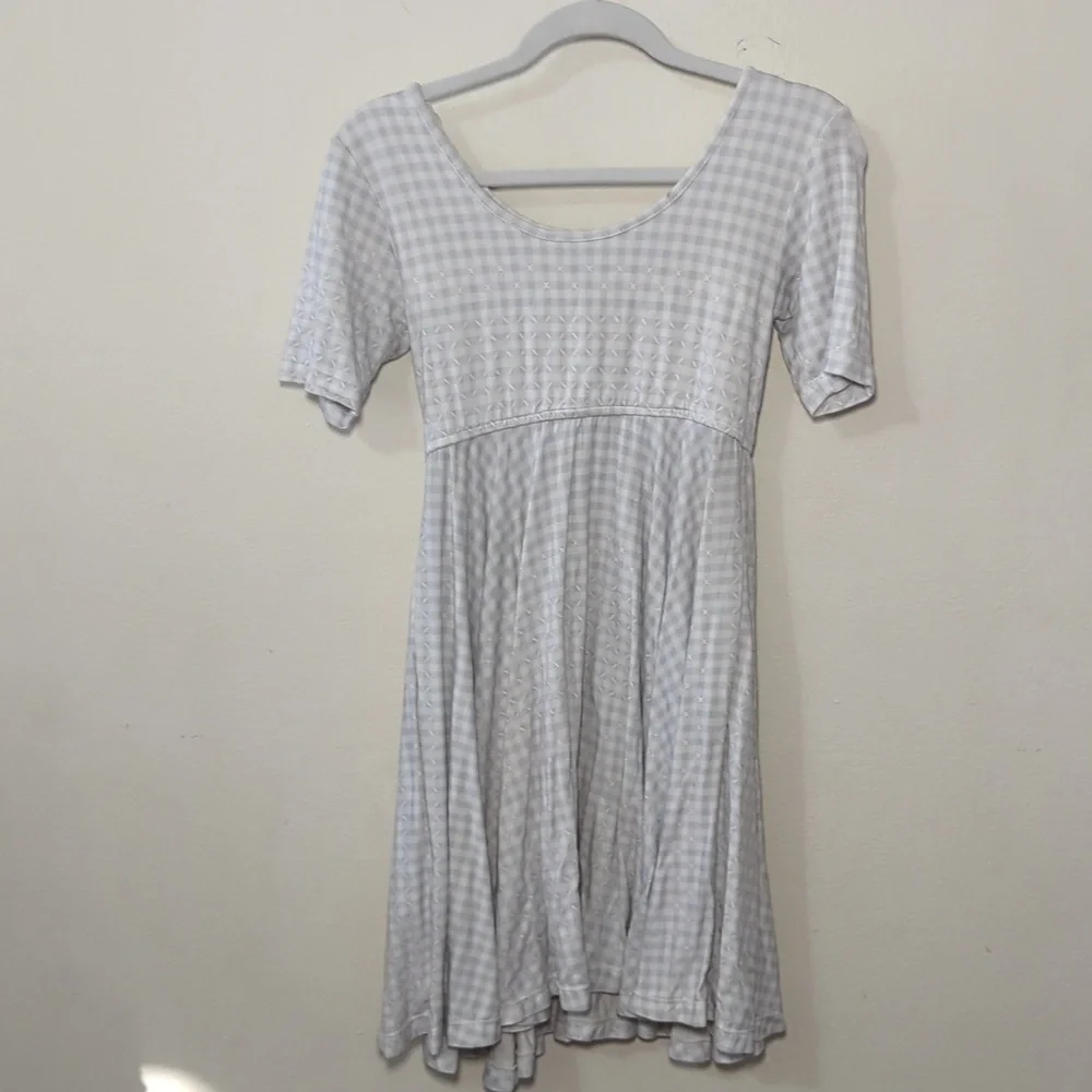 Omi Jo Well Dressed Wolf Gull Grey Gingham Empire Dress Viscose Girls Size 8